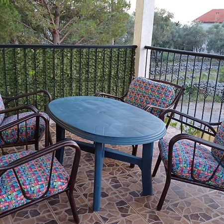 Apartments Villa-G Lustica Тиват Экстерьер фото