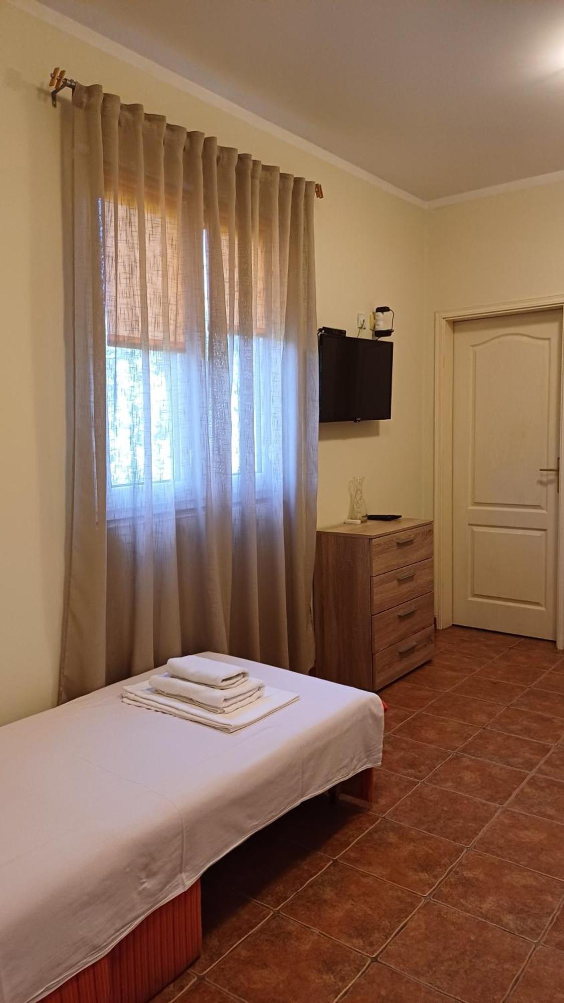 Apartments Villa-G Lustica Тиват Экстерьер фото