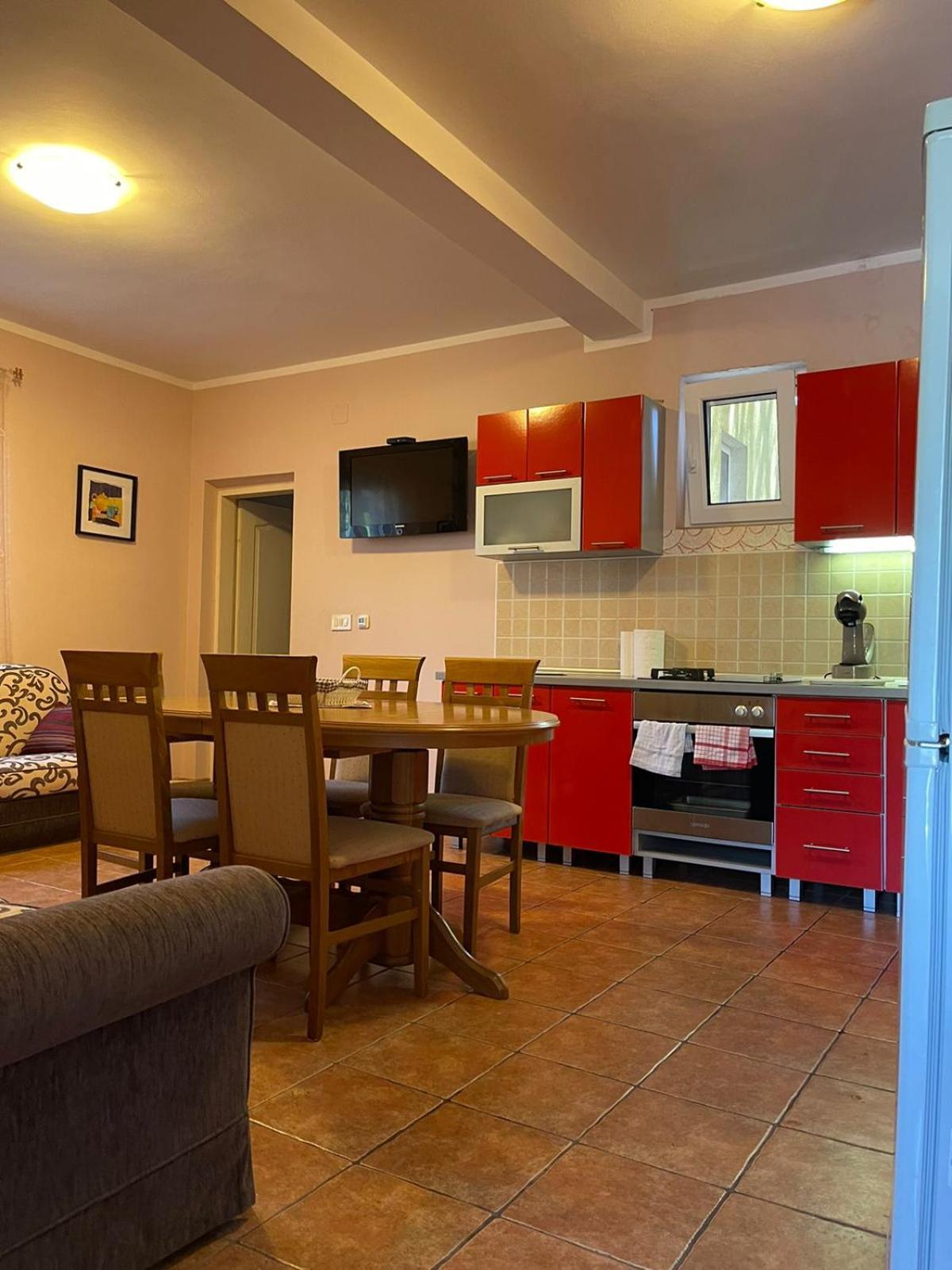 Apartments Villa-G Lustica Тиват Экстерьер фото