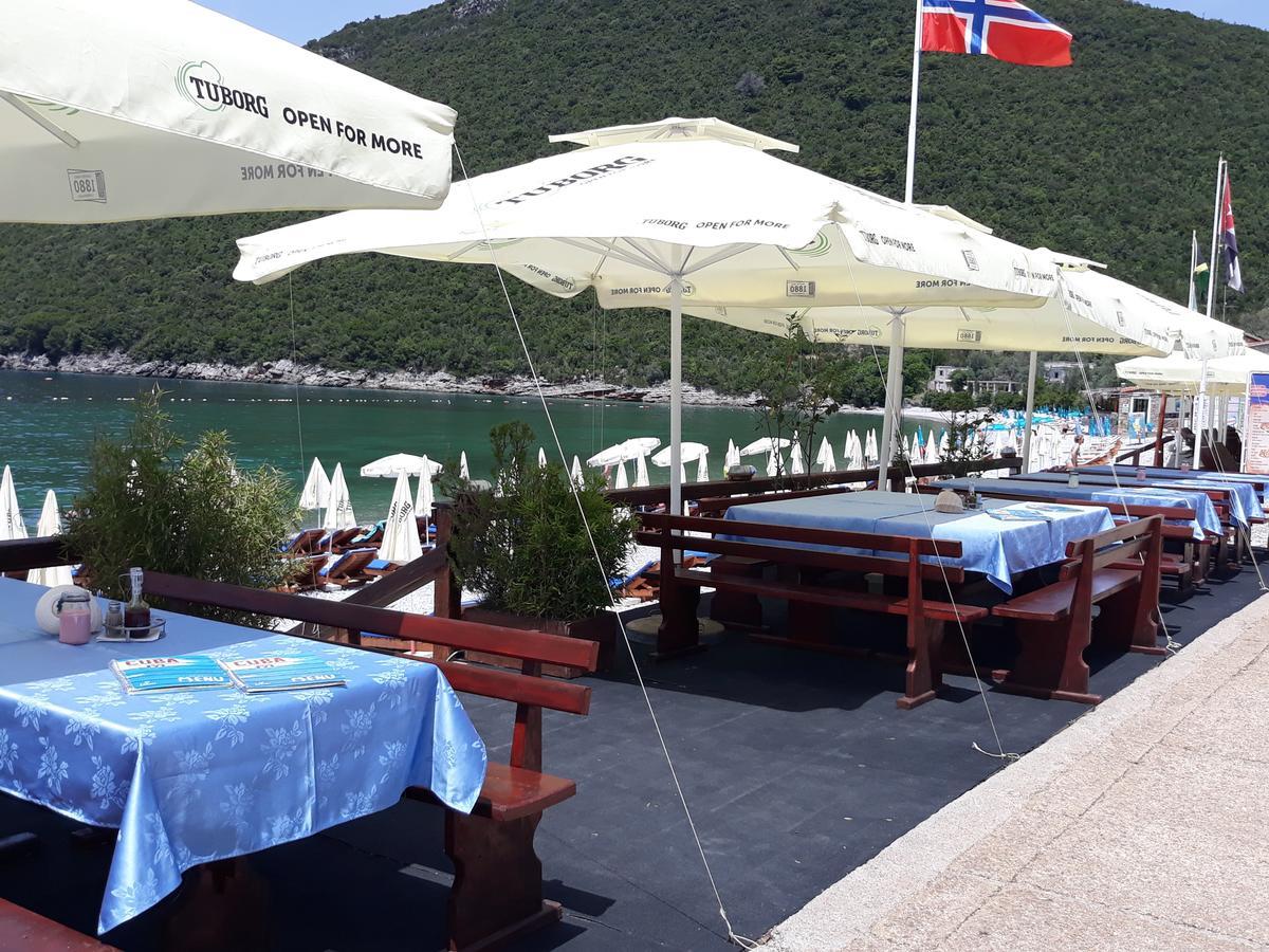 Apartments Villa-G Lustica Тиват Экстерьер фото